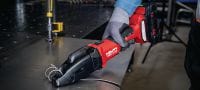 SSH 6-22 Akülü metal makasları Ürünle birlikte verilen Hilti SSH CS bıçaklarıyla birlikte 2,5 mm│12 Gauge'a kadar kalınlıkta çelik sac ve profillerde hızlı kesim için akülü çift kesim makası (Nuron akü platformu) Uygulamalar 2